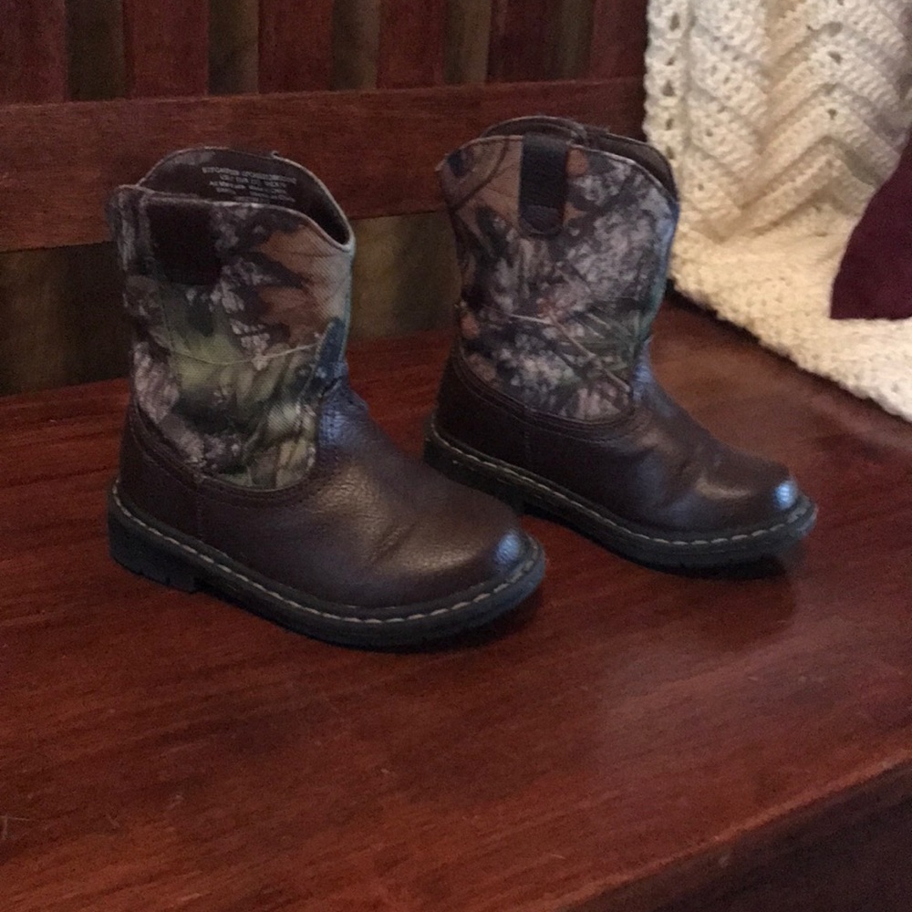 Mossy Oak Size 7 Boys Boots